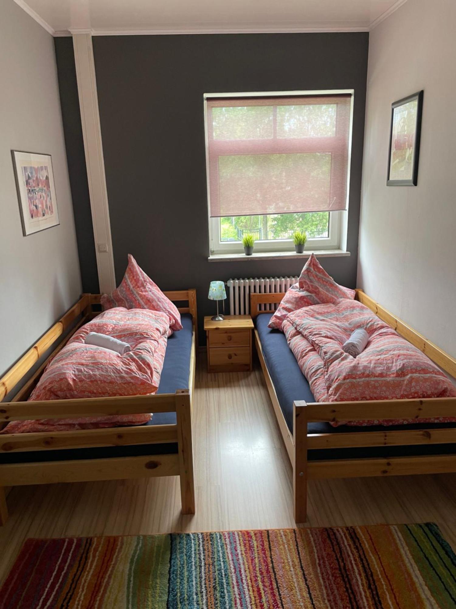 Flat For Up To 4 People In Dresden-Striesen Apartment Ngoại thất bức ảnh